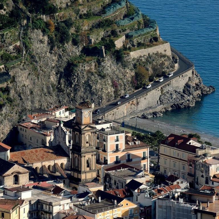 Tac Tac Apartment In Amalfi Coast Minori Exterior photo